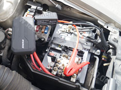 SNAN-Powerpack-tragbare-Autostarthilfe-im-Auto