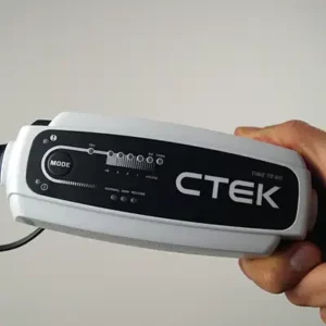 CTEK CT5 Time To Go Autobatterie Ladegerät Erfahrung Bericht